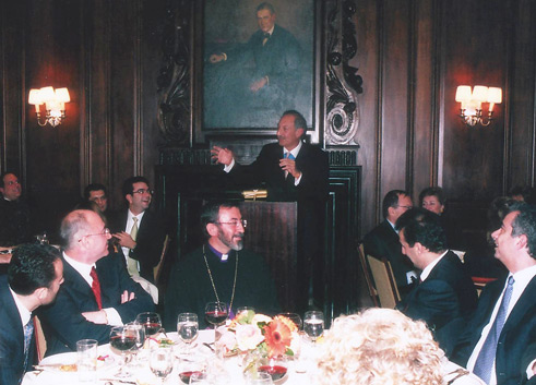 Mark Geragos addressing guests at Armenia Fund USA gala dinner at Harvard Club